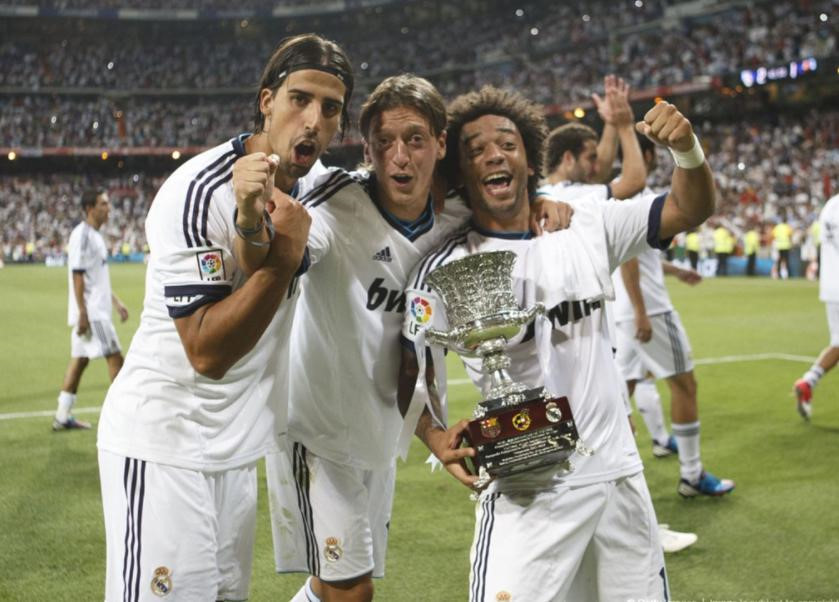 Học trò điền tên Zidane vào danh sách đồng đội tốt nhất